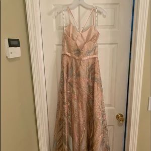 David’s Bridal Prom Dress Brand New size 4